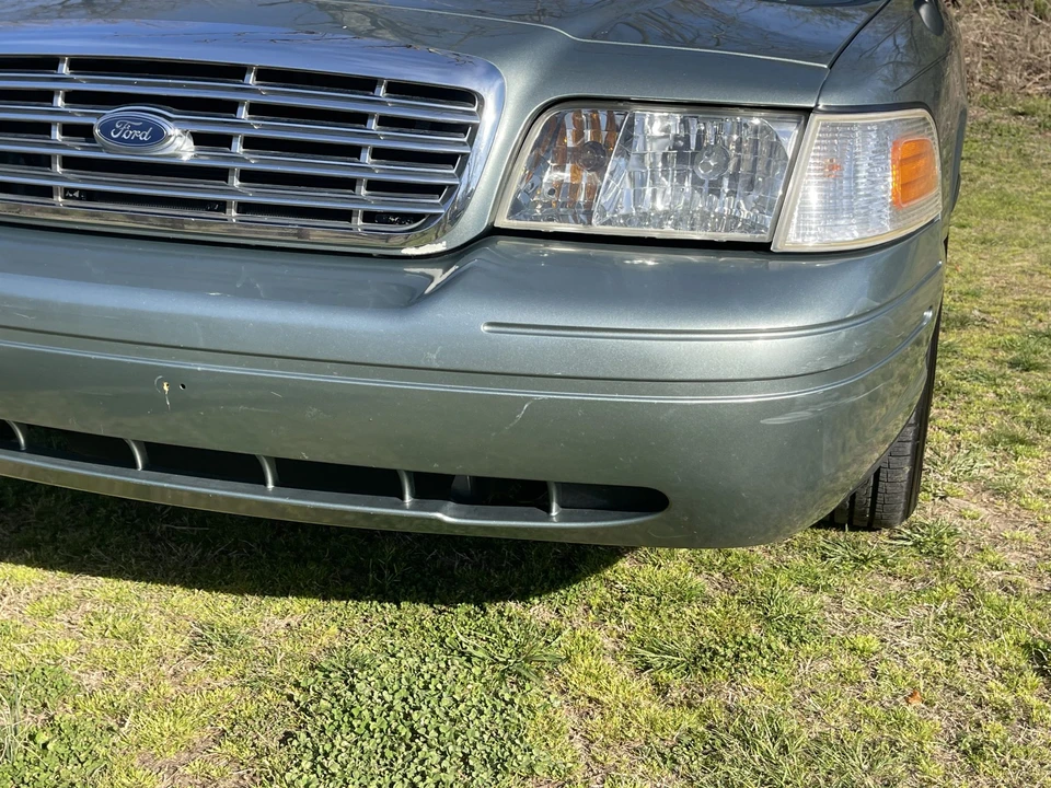 2006 Ford Crown Victoria - Image 25 of 31