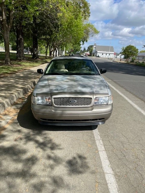 2006 Ford Crown Victoria - Image 9 of 20
