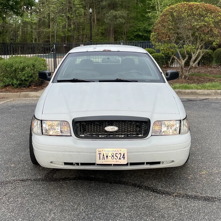 2006 Ford Crown Victoria - Image 2 of 21