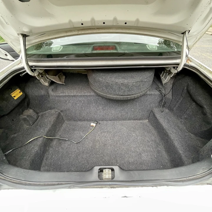 2006 Ford Crown Victoria - Image 18 of 21