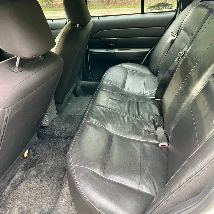 2006 Ford Crown Victoria - Image 14 of 21