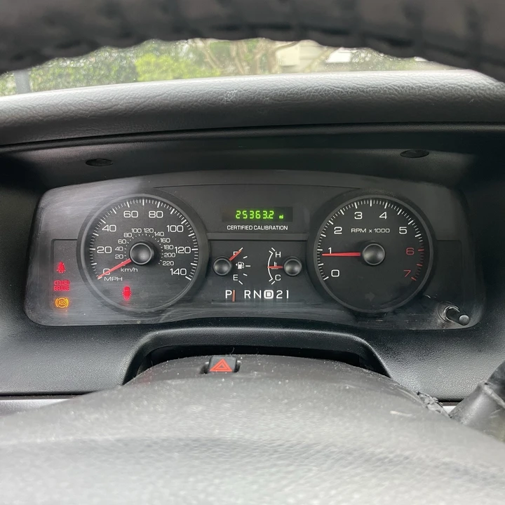 2006 Ford Crown Victoria - Image 19 of 21