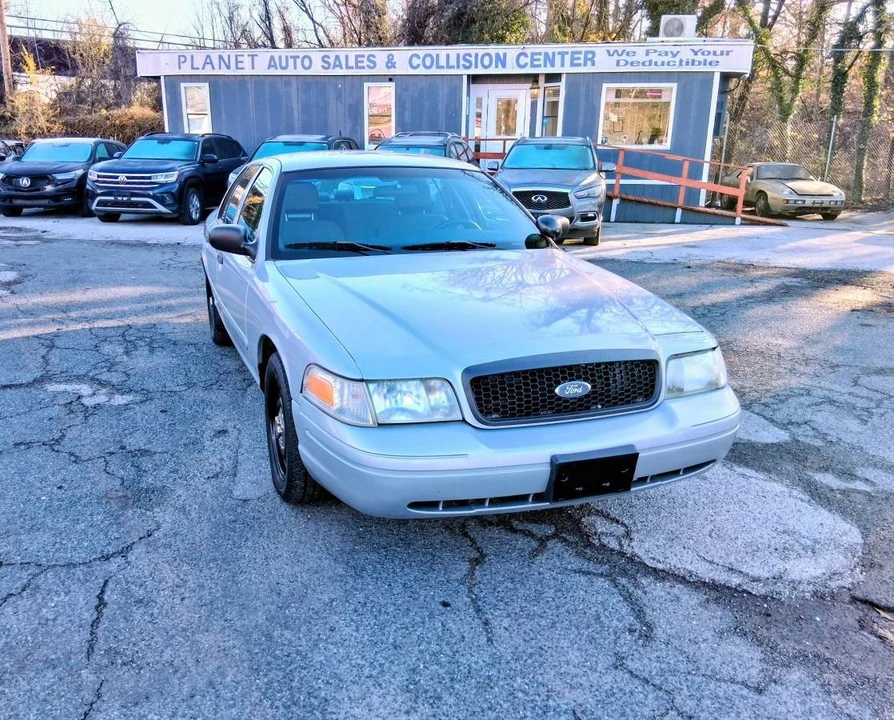 2006 Ford Crown Victoria - Image 3 of 21