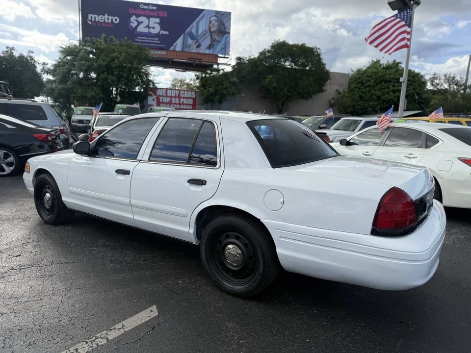 2006 Ford Crown Victoria - Image 4 of 21
