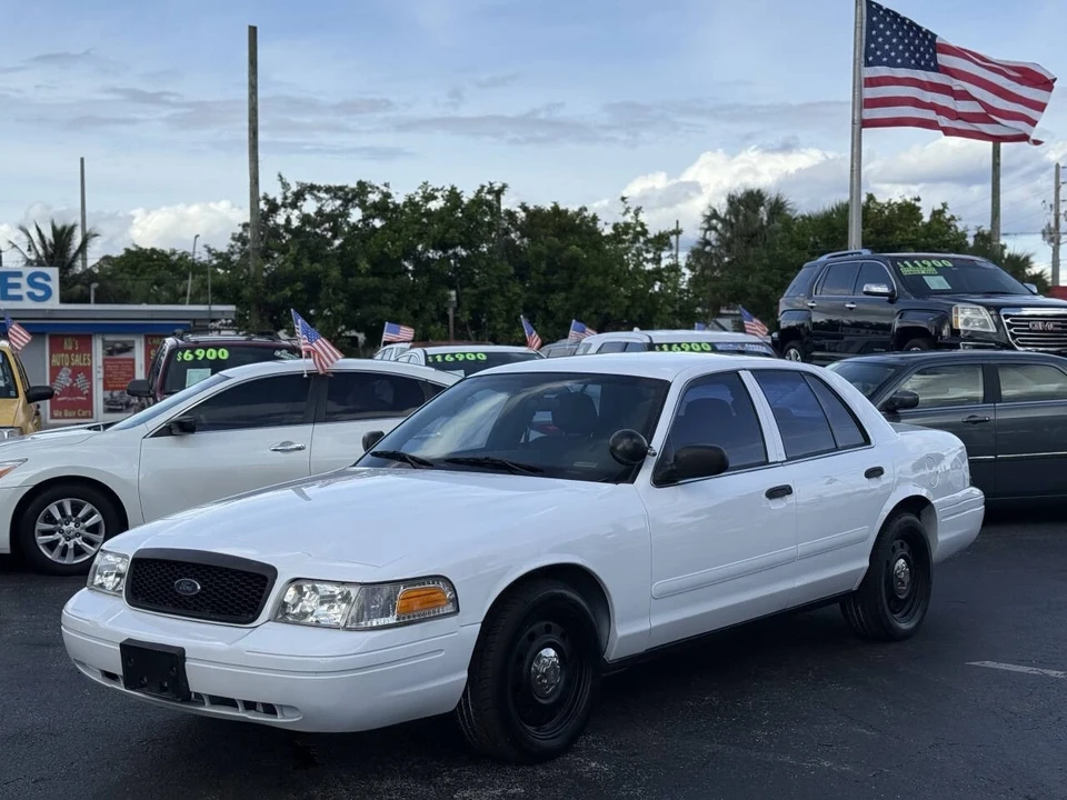 2006 Ford Crown Victoria - Image 15 of 21