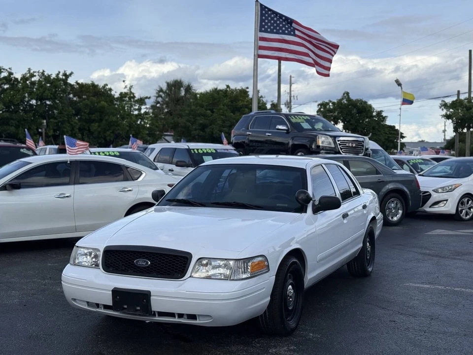 2006 Ford Crown Victoria - Image 9 of 21
