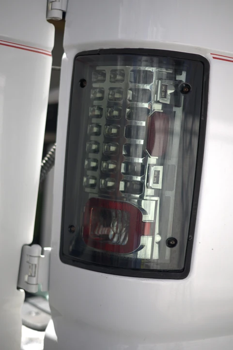 2006 Ford Econoline Van - Image 14 of 25
