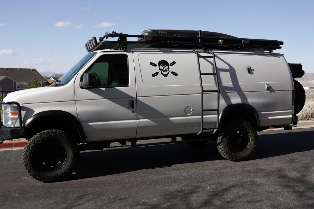 2006 Ford Econoline Van - Image 7 of 25