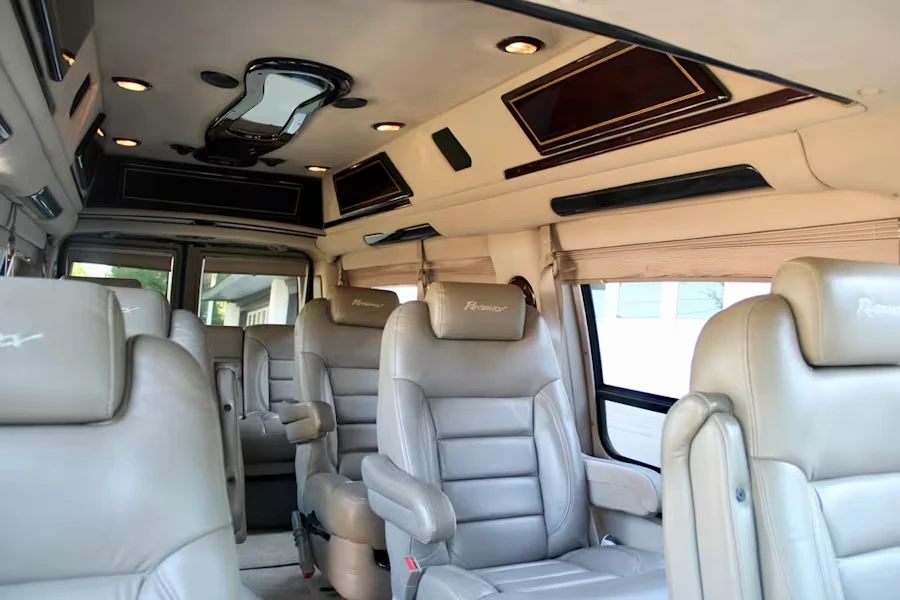 2006 Ford Econoline Van - Image 9 of 23