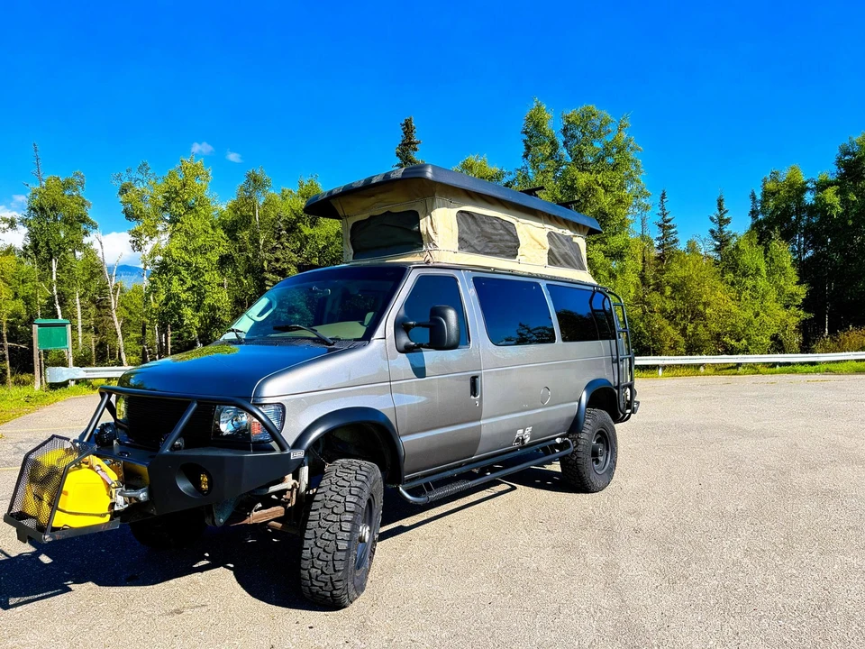 2006 Ford Econoline Van - Image 8 of 31