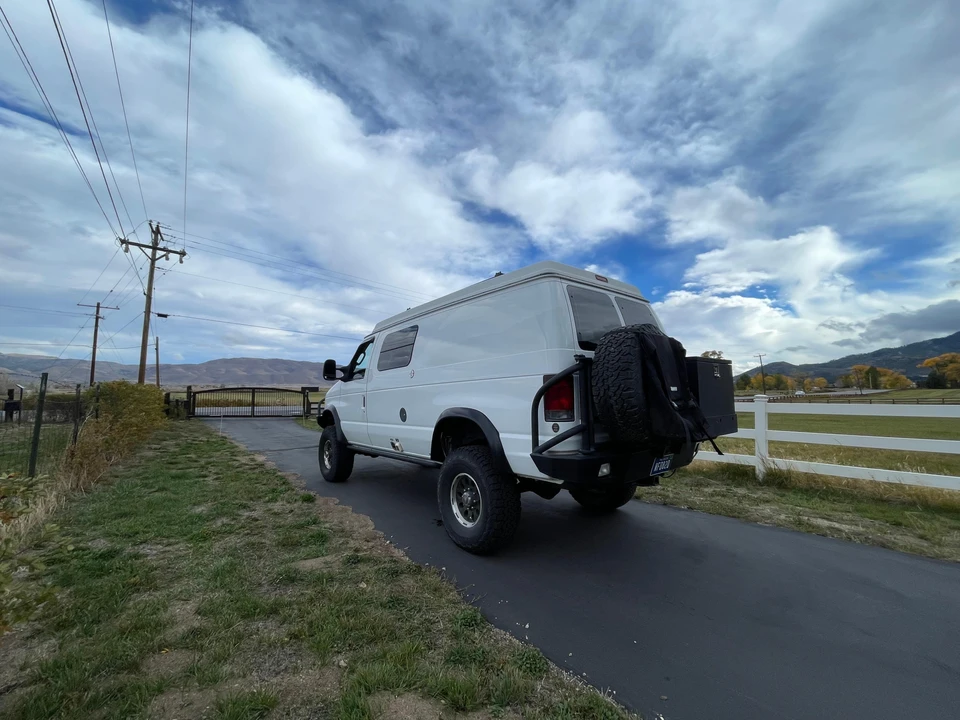 2006 Ford Econoline Van - Image 18 of 31
