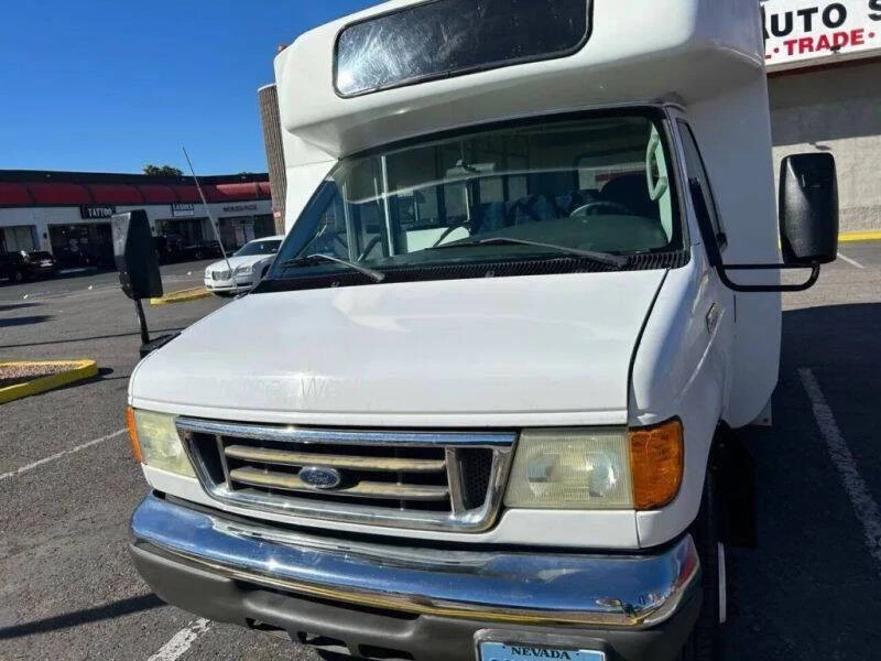 2006 Ford Econoline Van - Image 19 of 21