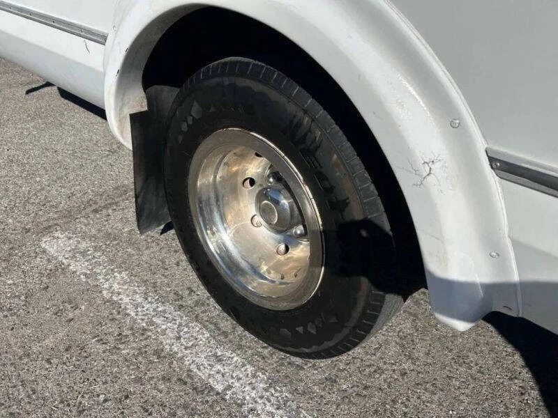 2006 Ford Econoline Van - Image 28 of 31