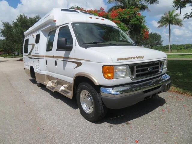 2006 Ford Econoline Van - Image 7 of 12