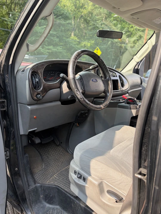 2006 Ford Super Duty 1st Gen - Image 2 of 31