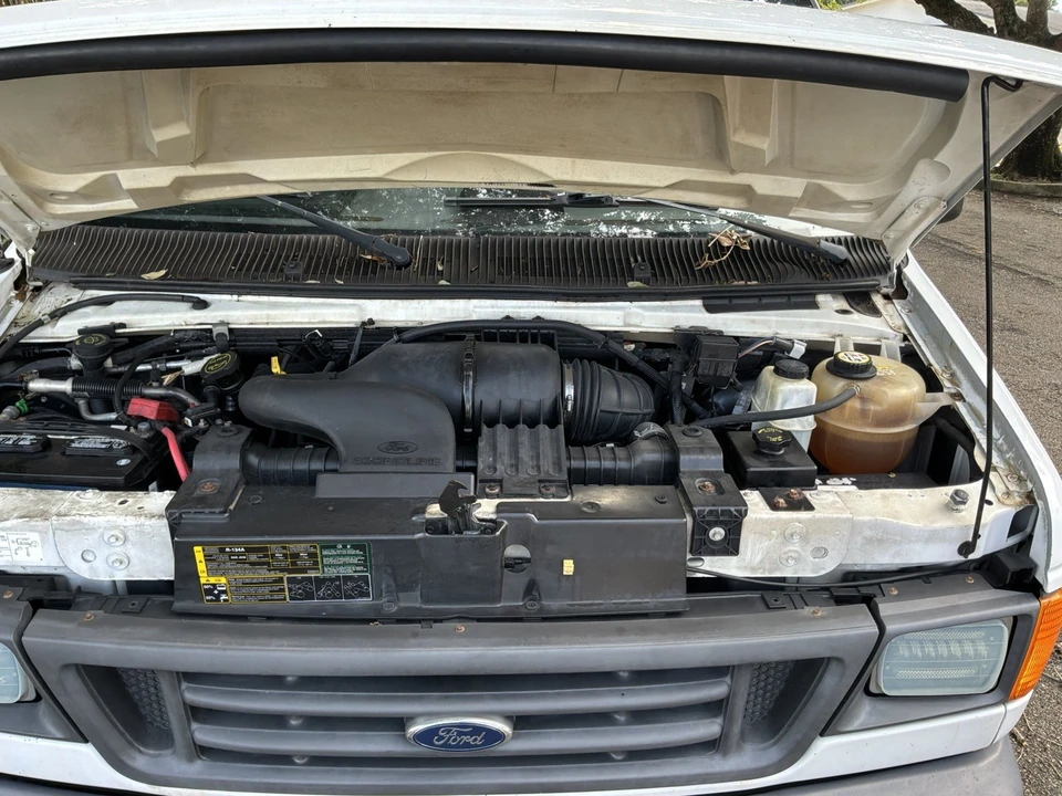 2006 Ford Econoline Van - Image 23 of 26