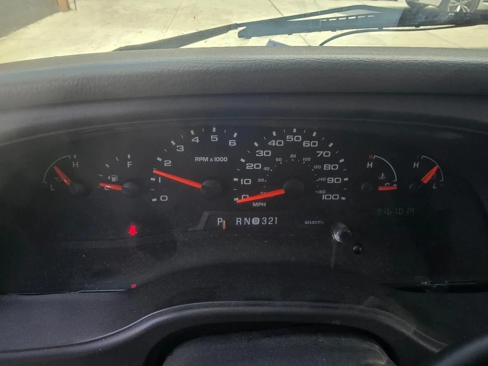 2006 Ford Econoline Van - Image 8 of 13