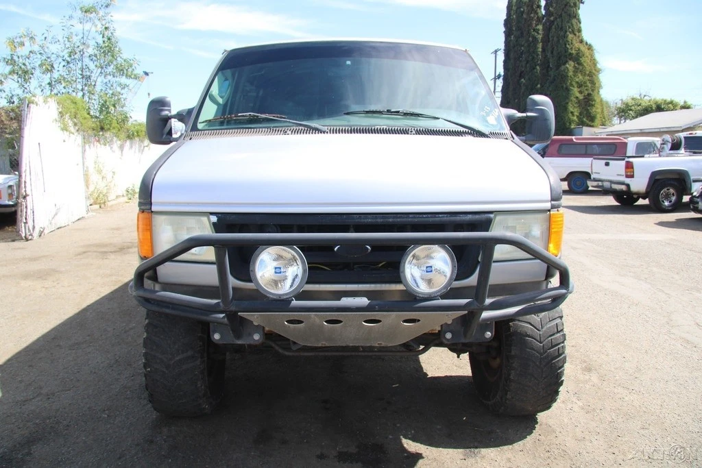 2006 Ford Econoline Van - Image 11 of 21