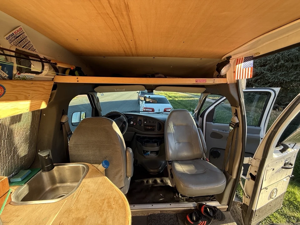 2006 Ford Econoline Van - Image 6 of 18
