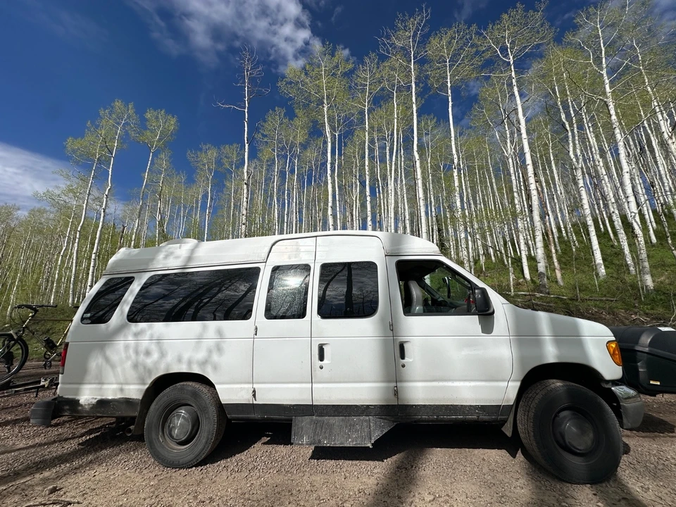2006 Ford Econoline Van - Image 15 of 18