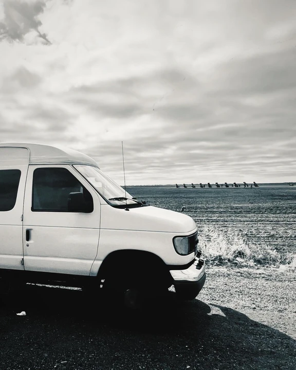 2006 Ford Econoline Van - Image 18 of 18