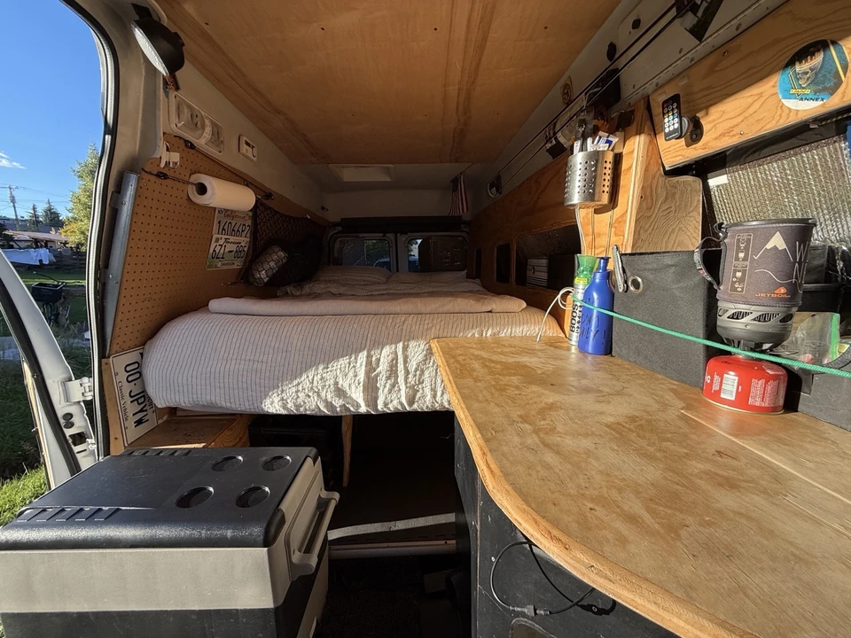 2006 Ford Econoline Van - Image 5 of 18