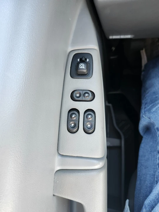 2006 Ford Econoline Van - Image 14 of 19