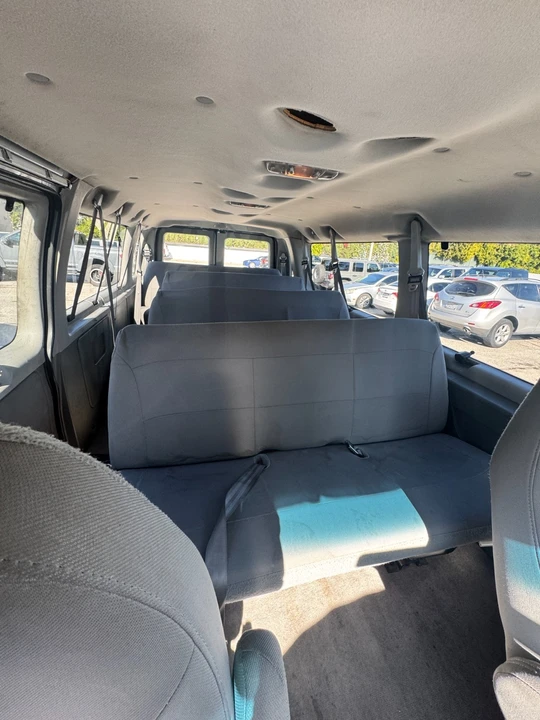 2006 Ford Econoline Van - Image 4 of 15