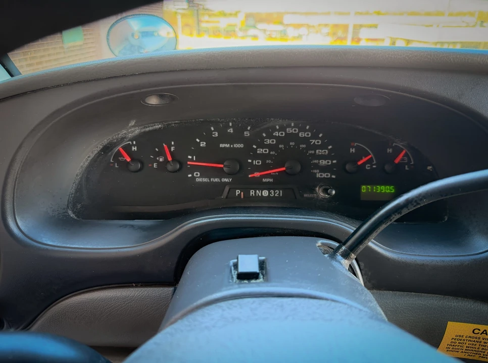 2006 Ford Econoline Van - Image 16 of 21