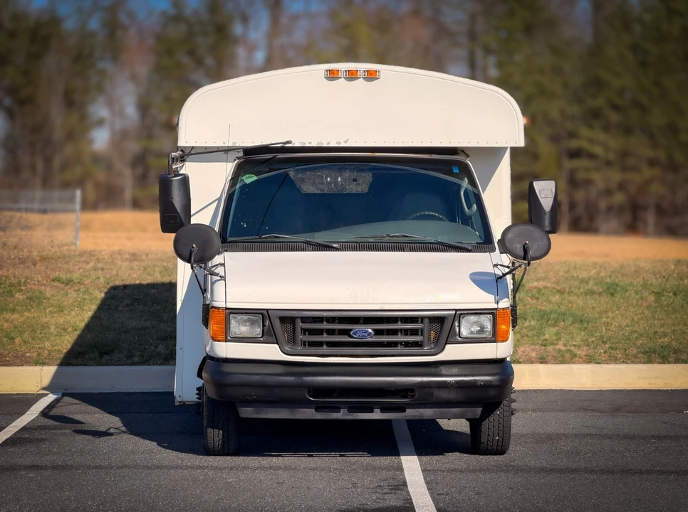 2006 Ford Econoline Van - Image 4 of 21