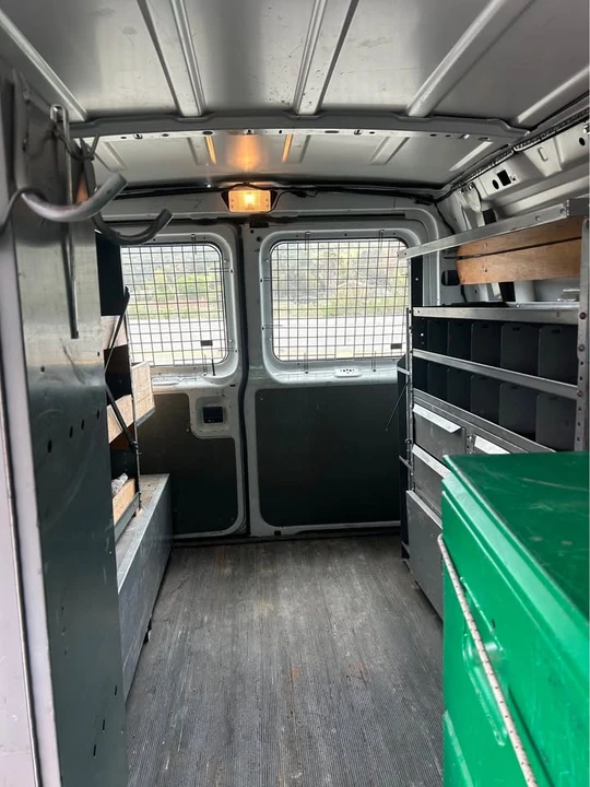 2006 Ford Econoline Van - Image 4 of 4