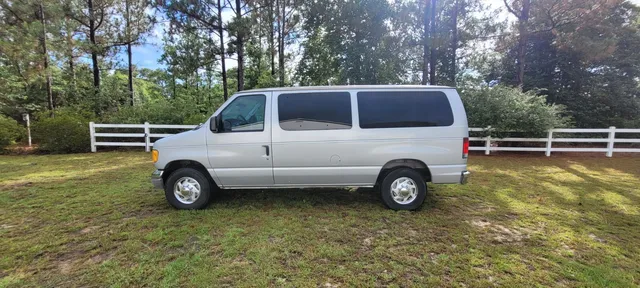 2006 Ford E350 Super Duty