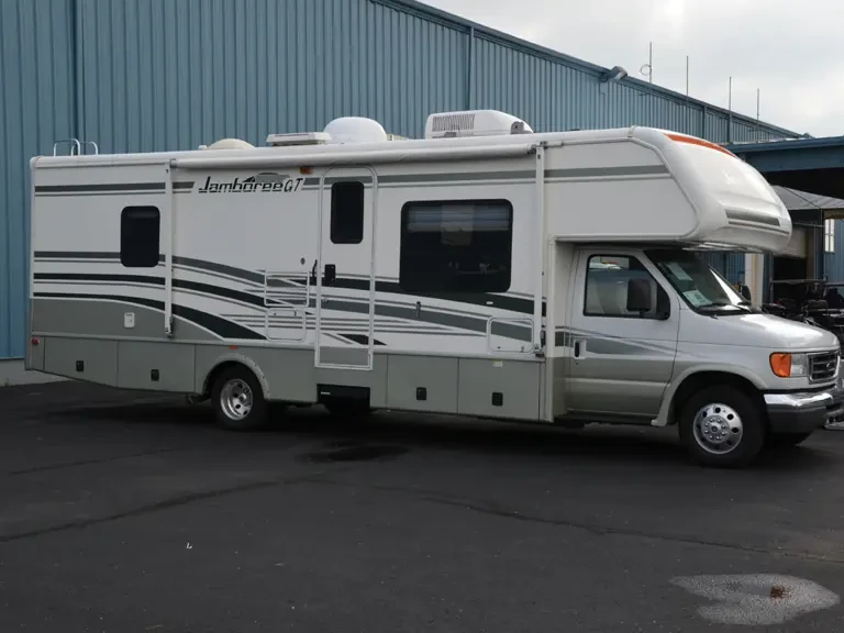 2006 Ford Econoline Van - Image 2 of 2