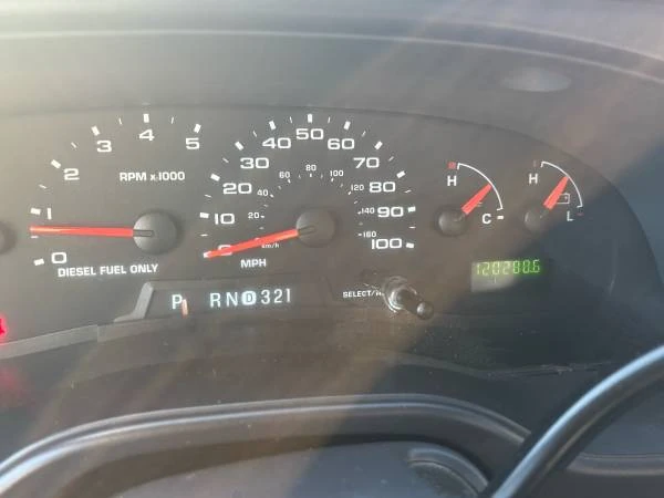 2006 Ford Econoline Van - Image 11 of 12