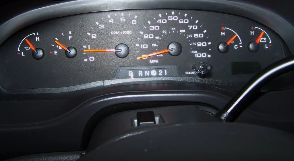 2006 Ford Econoline Van - Image 10 of 31