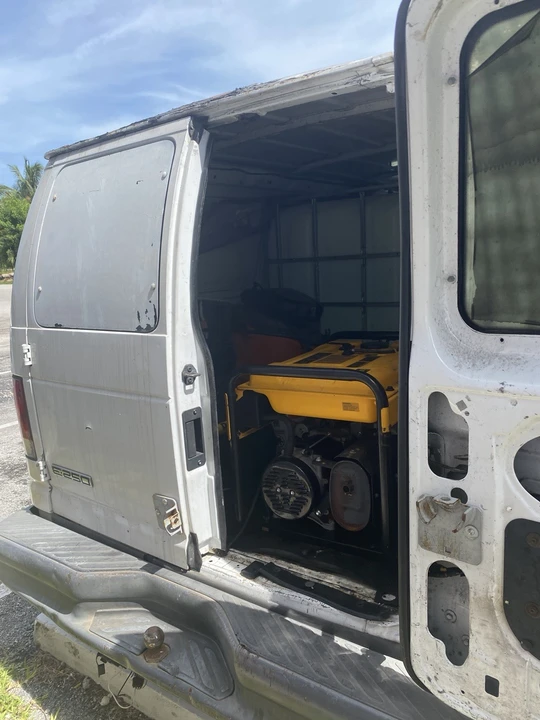 2006 Ford Econoline Van - Image 6 of 10
