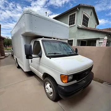2006 Ford Econoline E-450 Box Truck