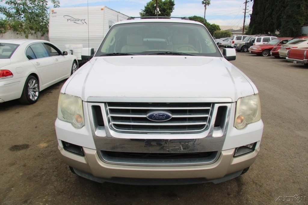 2006 Ford Explorer 4th Gen - Image 9 of 21