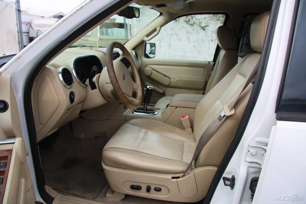 2006 Ford Explorer 4th Gen - Image 12 of 21