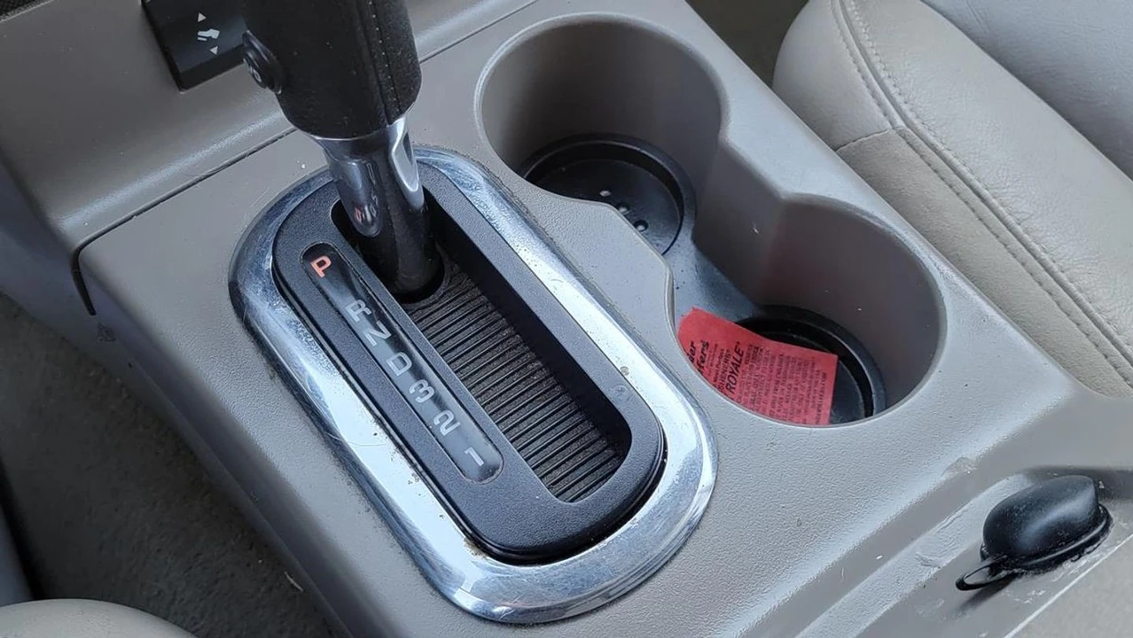 2006 Ford Explorer 4th Gen - Image 25 of 31