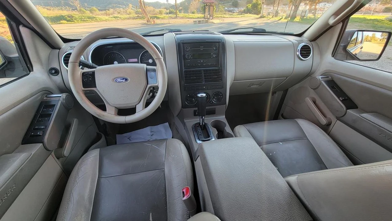 2006 Ford Explorer 4th Gen - Image 8 of 12