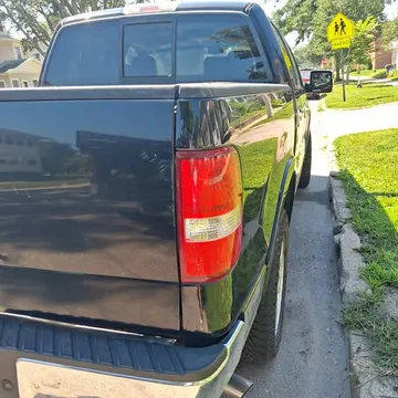 2006 Ford F-150 Lariat Pickup 4D 5 1/2 ft