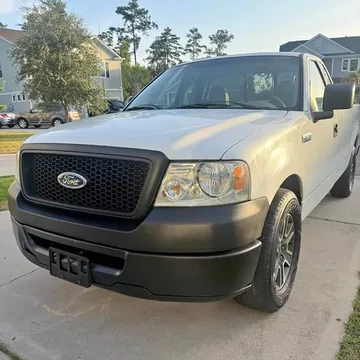 2006 Ford F-150 XL STX Pickup 2D 8 ft