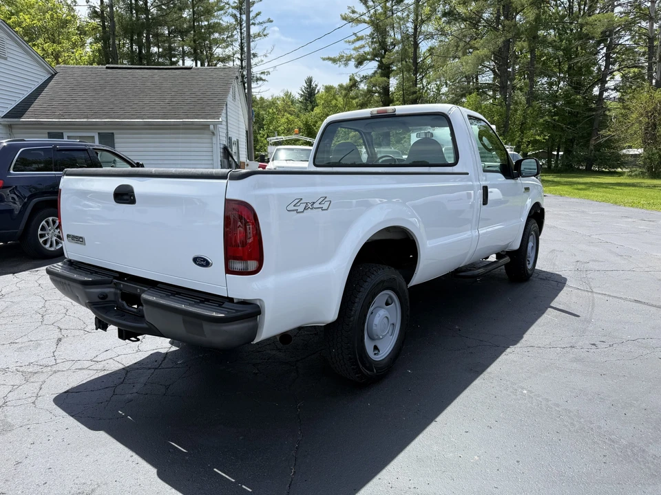 2006 Ford F-Series - Image 3 of 15