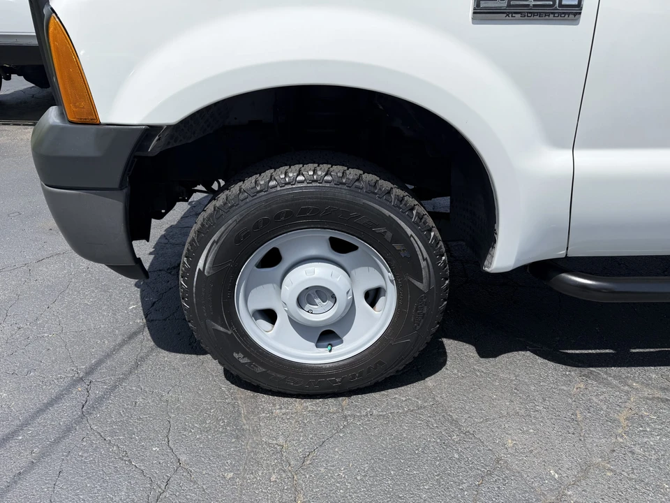 2006 Ford F-Series - Image 12 of 15