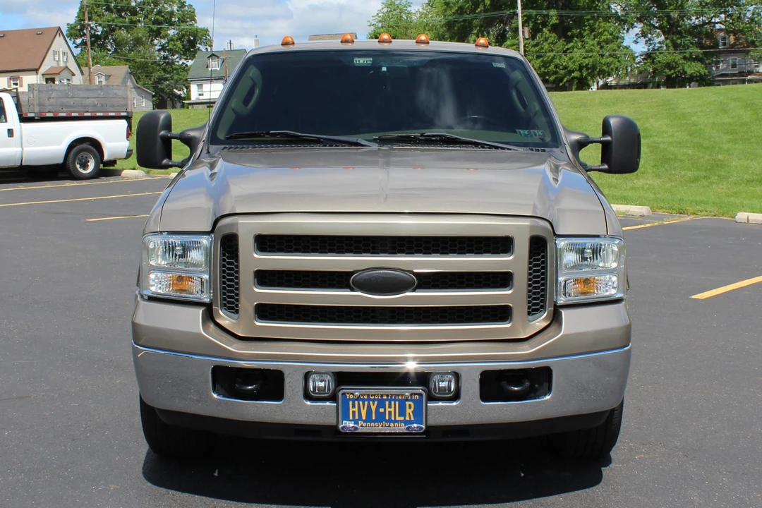 2006 Ford Super Duty 2nd Gen - Image 2 of 5