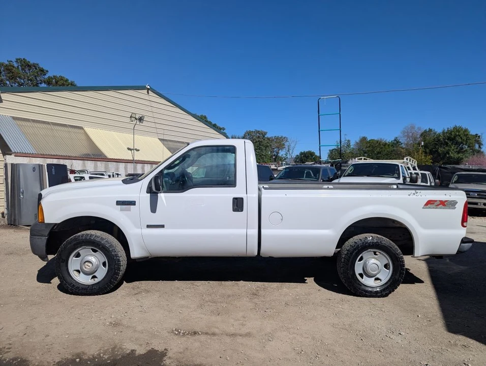 2006 Ford Super Duty 1st Gen - Image 2 of 15