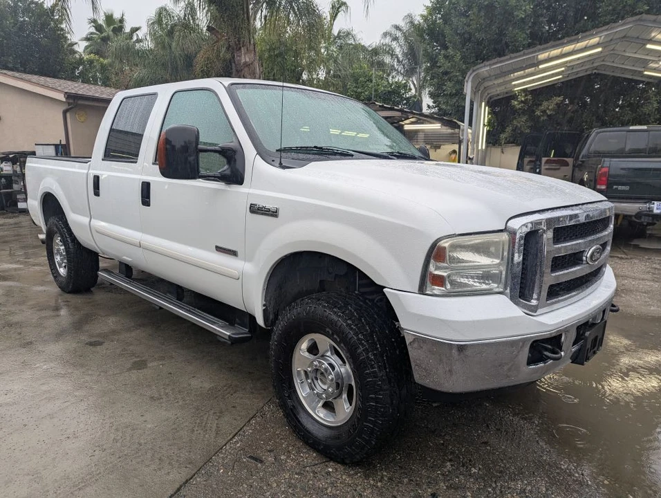 2006 Ford Super Duty 1st Gen - Image 10 of 17