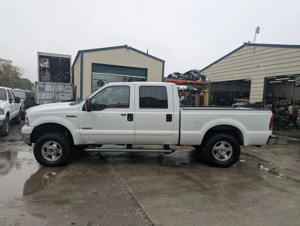 2006 Ford Super Duty 1st Gen - Image 2 of 17