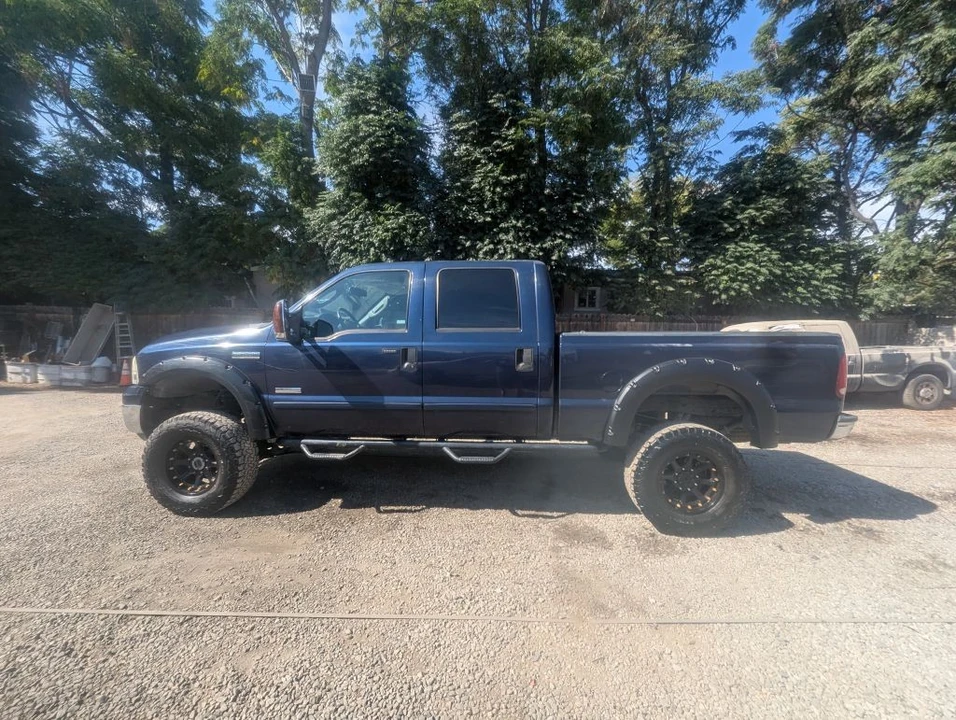 2006 Ford Super Duty 2nd Gen - Image 2 of 16